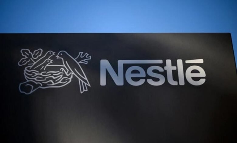 Nestlé persigue al CEO de Laurent Freixe más que el romance que no se revela. Nestlé persigue al CEO de Laurent Freixe más que el romance que no se revela.