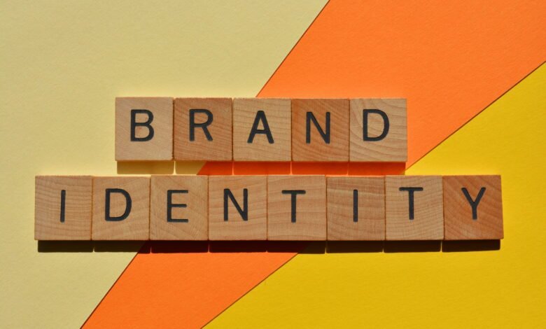 Desarrolle una identidad de marca memorable en 5 pasos simples.