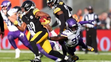 Calvin Austin de Steelers fue evaluado en el Hospital Dublín después de una lesión en el hombro en la victoria sobre el vikingo.