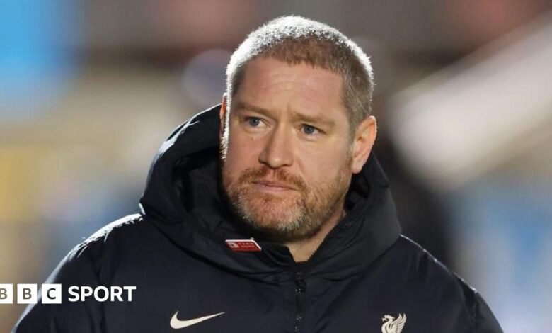Matt Beard: El ex jefe del Liverpool fue encontrado colgado, dijo Corerer