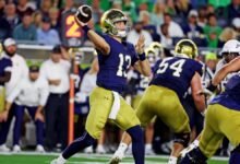 Notre Dame vs. Arkansas predijo que las probabilidades, líneas, tiempo: 2025 Semana 5 Universidad de fútbol elegida según el modelo probado