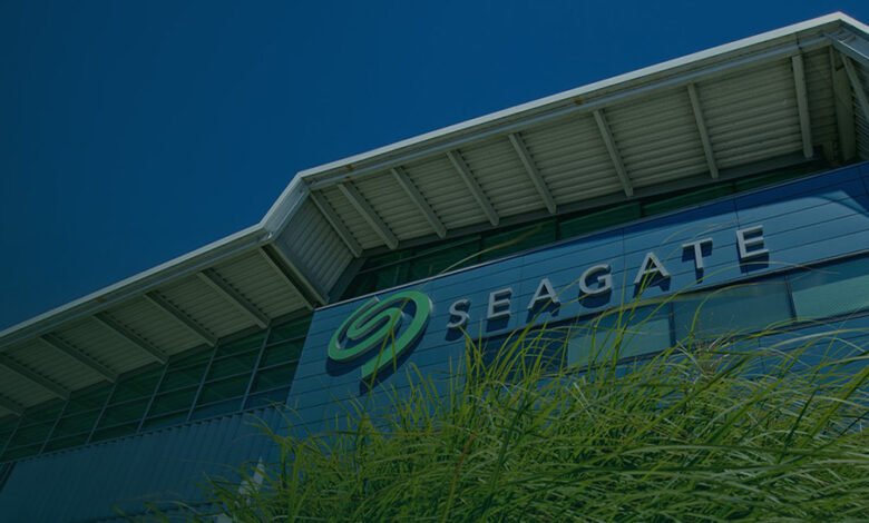 Seagate anuncia la expansión de £ 115 millones del centro de investigación de Irlanda del Norte con el objetivo de desarrollar discos duros de 100 TB Seagate anuncia la expansión de £ 115 millones del centro de investigación de Irlanda del Norte con el objetivo de desarrollar discos duros de 100 TB
