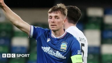 Copa Betmclean: Linfield derrotó a la Universidad de Queen en la primera ronda