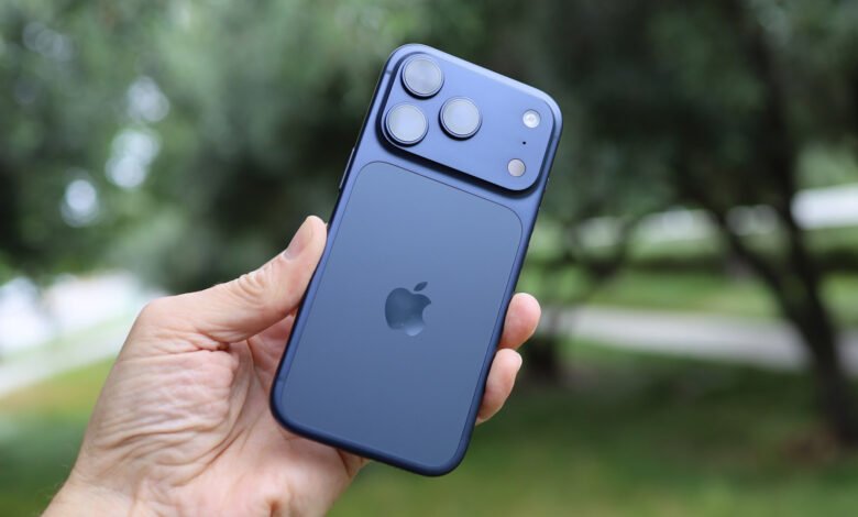 Algunos de los mejores colores de la serie iPhone 17 pueden ser preocupantemente fáciles de rayar