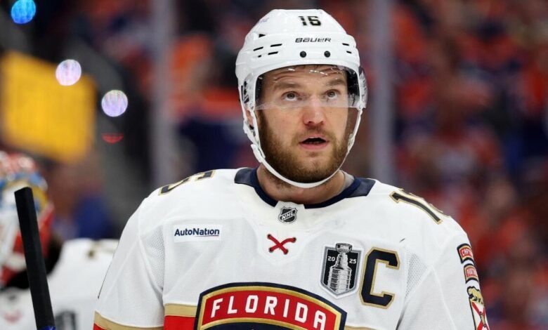 Lesión de Aleksander Barkov: el Capitán Panthers está desgarrado ACL, puede perderse toda la temporada 2025-26