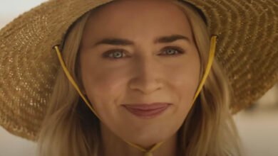 La mini ropa de Berlín Cool Berlín de Emily Blunt demuestra que Brown es para leer (y espero que estos pulgares también lo sean)