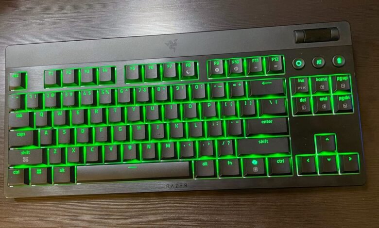 Razer BlackWidow V4 Revisión del teclado de juegos de bajo perfil: el Slim Reaper