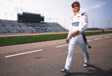 NASCAR Odds 2025: Kyle Larson ama claramente para la carrera de la noche de Bristol
