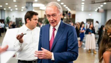 Los demócratas del Senado piden al presidente de la FCC para mantener subsidios inalámbricos en autobús escolar