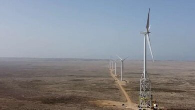 Forrest aterriza la propuesta de adquisición de viento, energía solar y baterías como Fortescue presionó para ser “REAL CERO”.