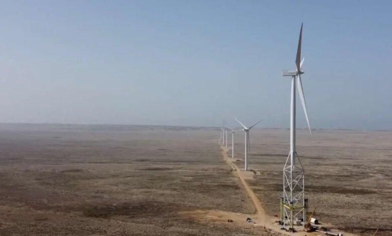 Forrest aterriza la propuesta de adquisición de viento, energía solar y baterías como Fortescue presionó para ser “REAL CERO”.