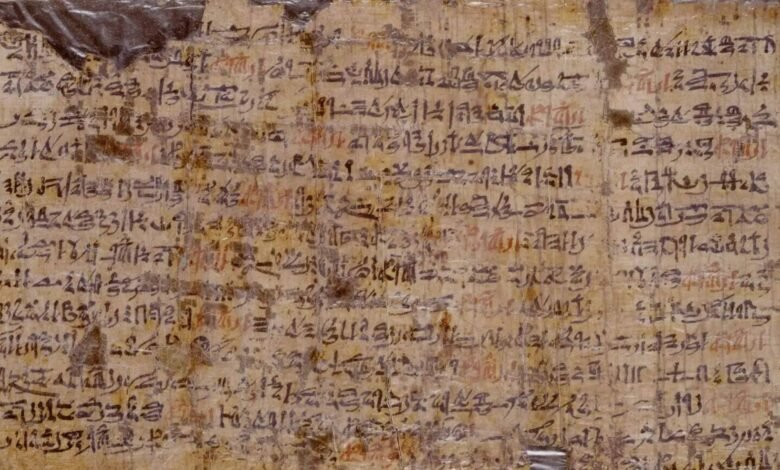 Misterioso pergamino de papiro ‘prueba’ historia bíblica de 10 plagas de Egipto con descripción escalofriante del ‘río de la sangre’