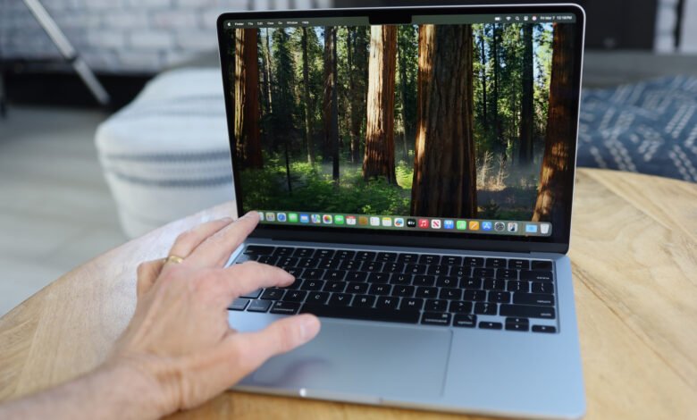 Apple acaba de declarar que tres MacBooks ahora están obsoletos: esto es lo que eso significa y por qué necesita actualizar más que nunca Apple acaba de declarar que tres MacBooks ahora están obsoletos: esto es lo que eso significa y por qué necesita actualizar más que nunca