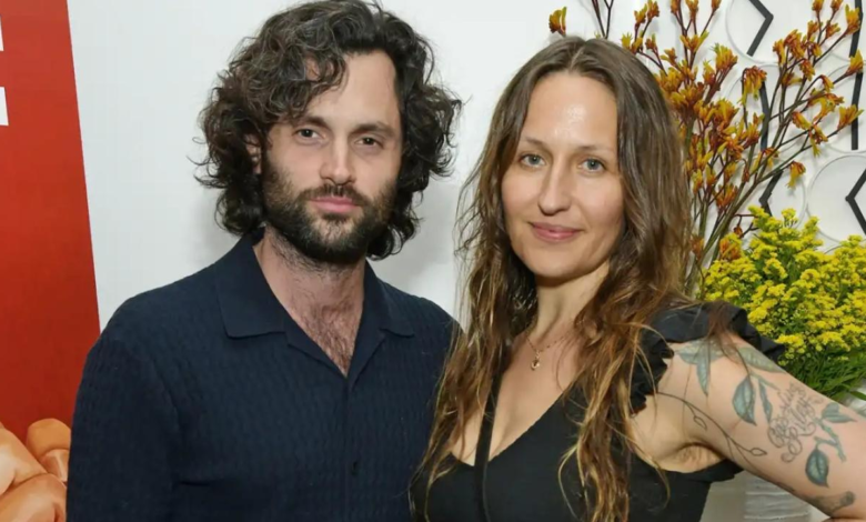 Si estás orgulloso de los padres de dos niños en la estrella Pen Badgeley y Domino Kirke