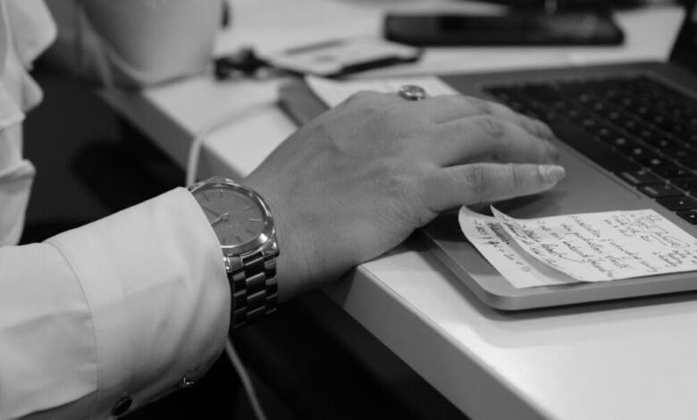 Crea stubs de pago que se encuentren con IRS y estado