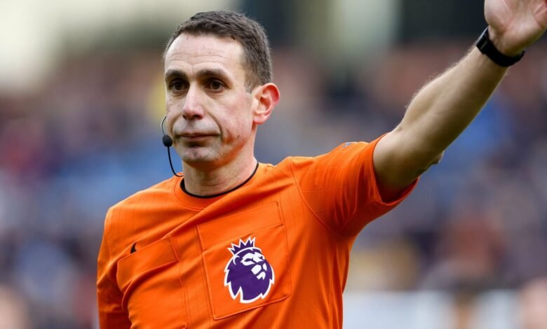 David Cote: El ex árbitro de la Premier League fue acusado de hacer un video indecente de un niño | Noticias de fútbol