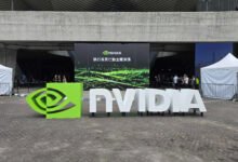 NVIDIA enfrenta una disminución del 0.9 por ciento en los ingresos del centro de datos, ya que la trayectoria de crecimiento muestra los primeros signos de meseta