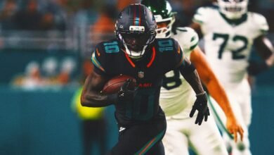 Tyreek Hill sale de Jets vs. Dolphins con una lesión de pierna horrible