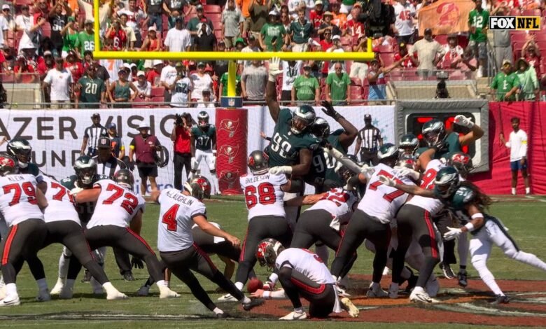 Buccaneers Chase McLaughlin Drills Long-Long 65 yardas de campo de 65 yardas contra Eagles