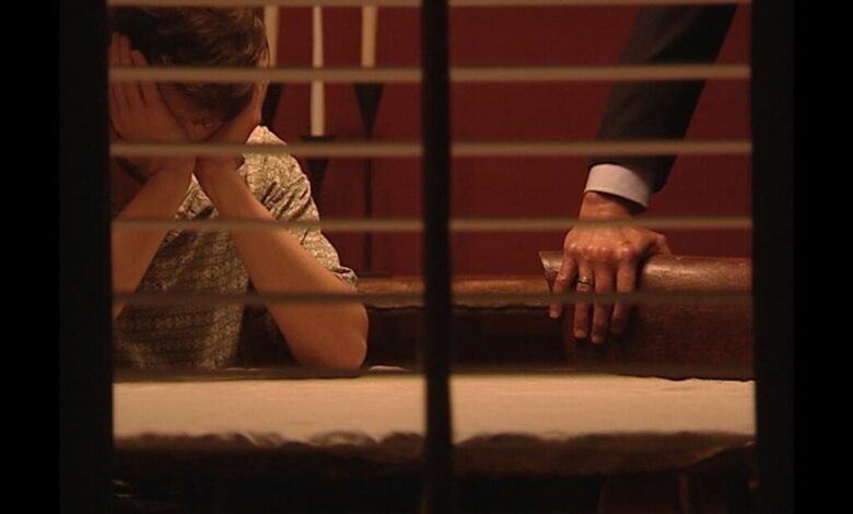 Revisión de ‘Depredadores’: Chris Hansen ha hecho su propio interrogatorio en negrita en el muelle