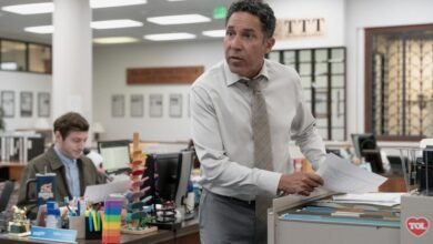 ‘The Office’ Oscar Nuez de la fama crea una carrera de carrera en el nuevo programa, ‘The Paper’