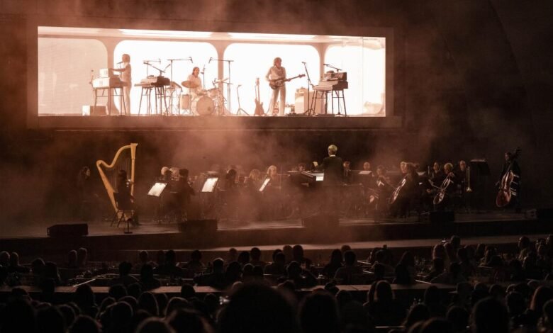 Revisión: Cool en honor de ‘Moon Safari’, vientos de aire en Hollywood con hermanos orquestales