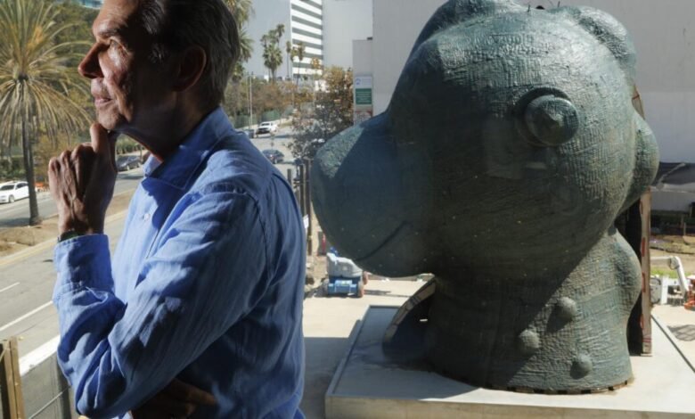 La instalación de esculturas de caballos de caballo de Jeff Cunn comienza en LACMA