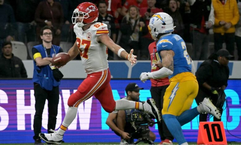 TD 37 de Travis Kelce ha regresado al 20-18.