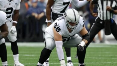 Raiders OG Jackson Powers-Johnson se perdió el entrenamiento con un shock