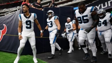 Panthers eligió a Bryce Young, Derrick Brown, JJ Jansen como capitán
