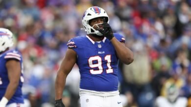 Ed Oliver no jugará con aviones a reacción
