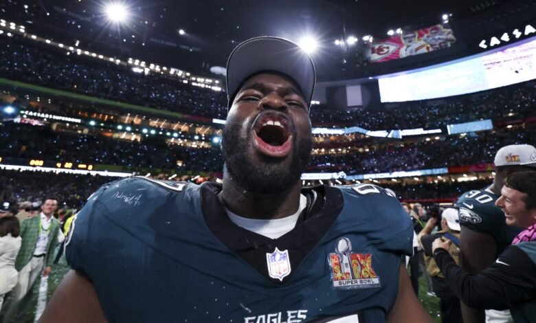 Gran sueño, Holding Origin: Inside the Rise and Mission of Philadelphia Eagles Gran sueño, Holding Origin: Inside the Rise and Mission of Philadelphia Eagles