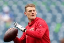 John Lynch en Mac Jones: Estaba emocionado de verlo mostrando lo que podía hacer.