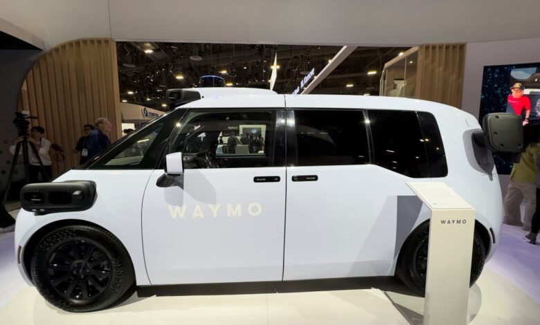 Waymo se expande a Denver y Seattle con sus camionetas hechas por Zeekr