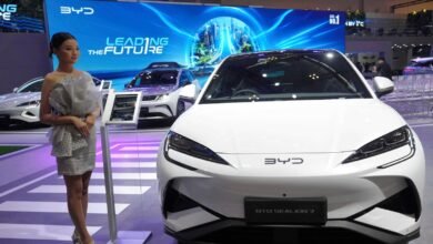 China aprieta las reglas para las exportaciones de vehículos eléctricos