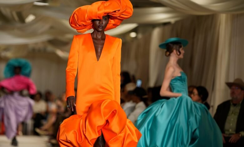 Christian Sirio New York Fashion Week Transports a la pantalla plateada de los asistentes
