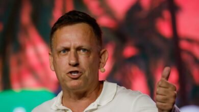 ‘South Park’ pincha la conferencia antiatea del multimillonario Peter Thiel que apoya al Trump gay en un nuevo episodio