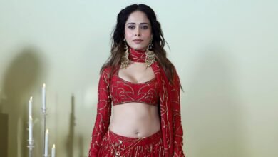 Vista: Nusrat y Huma en una fiesta de Diwali