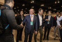 Warren Buffett, Berkshire Hathaway está preparado para un nuevo CEO.
