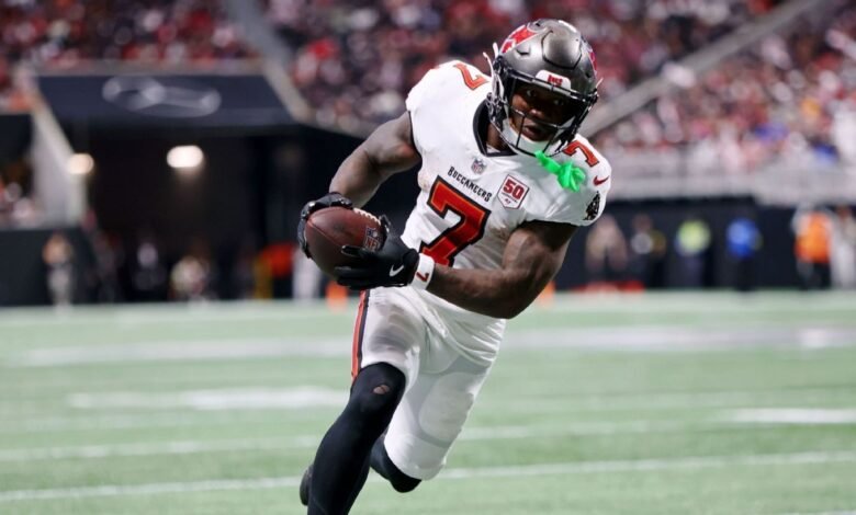 Buccaneers RB Bucky Irving cortado con plancton Buccaneers RB Bucky Irving cortado con plancton