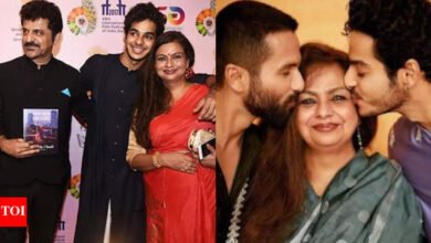 Ishaan estaba abierto sobre el nacimiento de una familia de “creencia mixta”, los padres Nelima crecieron con una madre soltera después de Azim, Rajesh Khatar se separó. Noticias de la película hindi