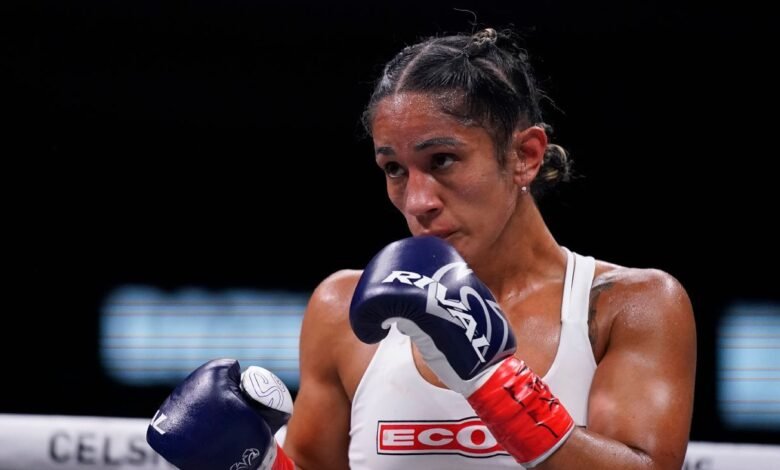 Amanda Serrano defiende su título de peso pluma ante Erika Cruz Amanda Serrano defiende su título de peso pluma ante Erika Cruz