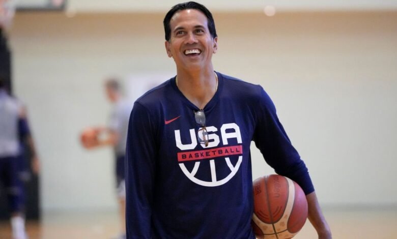Erik Spoelstra: el gesto del entrenador del equipo de EE. UU. “te hace sentir vivo” Erik Spoelstra: el gesto del entrenador del equipo de EE. UU. “te hace sentir vivo”