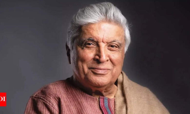 ‘Un coeficiente intelectual bajo nacional’: Javed Akhtar critica al troll que le pidió que se vistiera de mujer y asistiera a la conferencia de prensa del ministro talibán. ‘Un coeficiente intelectual bajo nacional’: Javed Akhtar critica al troll que le pidió que se vistiera de mujer y asistiera a la conferencia de prensa del ministro talibán.