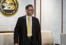 Actas del MPC: Existe espacio político para recortar las tasas, pero este no es el momento oportuno; dice el gobernador del RBI