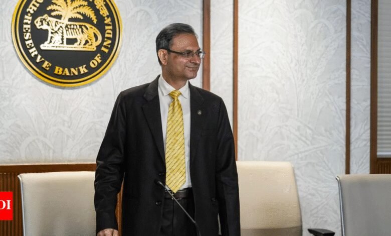 Actas del MPC: Existe espacio político para recortar las tasas, pero este no es el momento oportuno; dice el gobernador del RBI Actas del MPC: Existe espacio político para recortar las tasas, pero este no es el momento oportuno; dice el gobernador del RBI