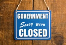 El cierre del gobierno continuará hasta que se produzca la protesta “Sin reyes”