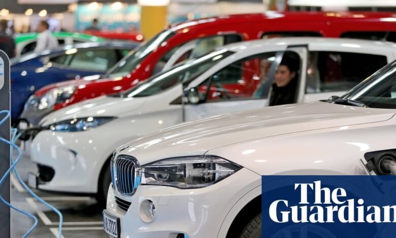 Los híbridos enchufables contaminan casi tanto como los coches de gasolina, según un informe | Coches eléctricos, híbridos y de bajas emisiones Los híbridos enchufables contaminan casi tanto como los coches de gasolina, según un informe | Coches eléctricos, híbridos y de bajas emisiones