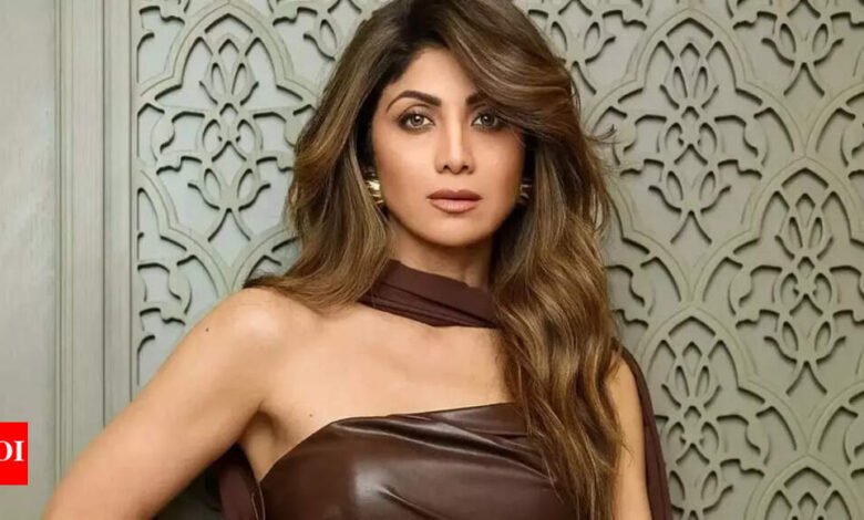 Shilpa Shetty retira solicitud de viaje; Viaje al extranjero cancelado después de que el Tribunal Superior de Bombay denegara el permiso en medio de un caso de fraude de 60 millones de rupias Shilpa Shetty retira solicitud de viaje; Viaje al extranjero cancelado después de que el Tribunal Superior de Bombay denegara el permiso en medio de un caso de fraude de 60 millones de rupias