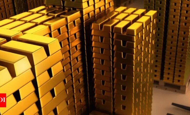 Fiebre del oro anterior al Diwali: los compradores prefieren lingotes y monedas a las gemas Esto es lo que dicen los comerciantes. Fiebre del oro anterior al Diwali: los compradores prefieren lingotes y monedas a las gemas Esto es lo que dicen los comerciantes.